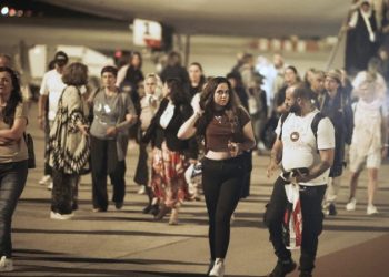 State Department says it has provided guidance to more than 25,000 people in Israel, West Bank and Iran