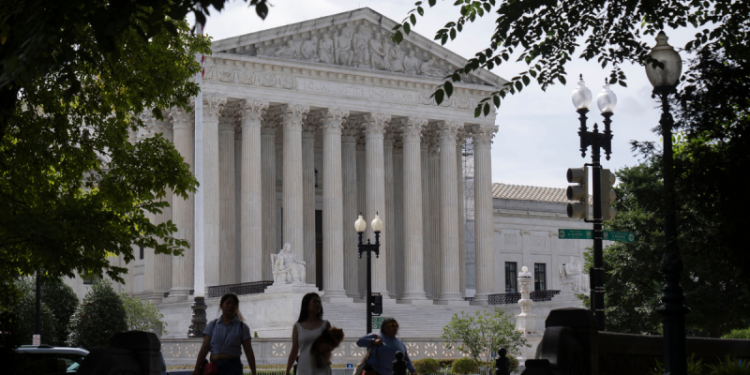 Reagan-appointed judge, once rebuked by Supreme Court, continues to lambaste Trump